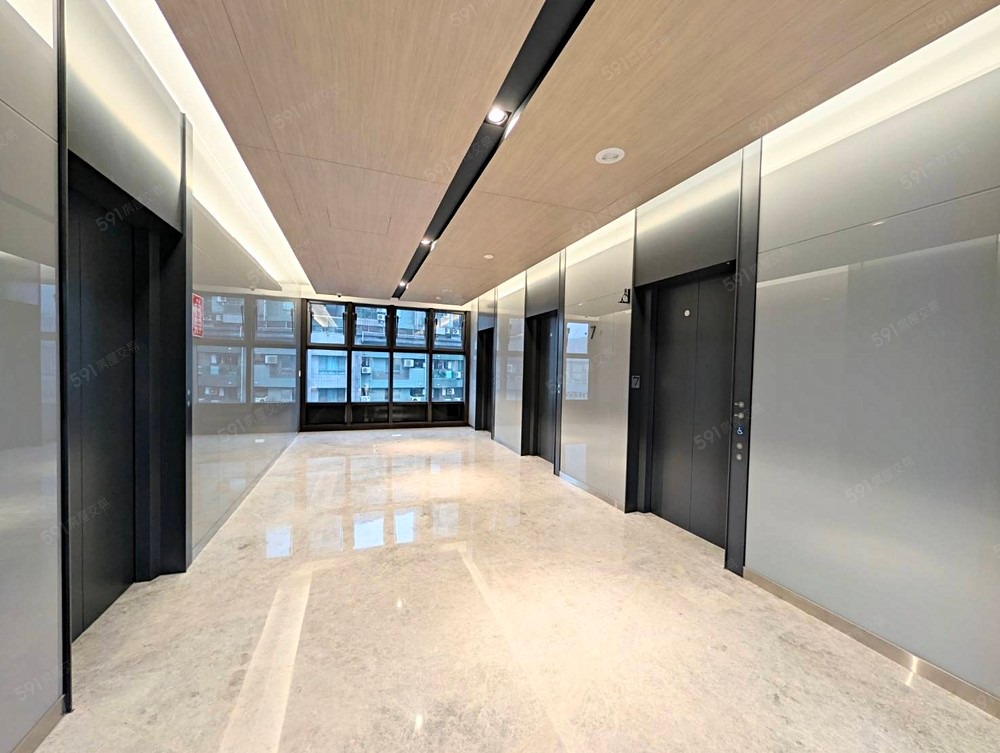 南港C1頂規整層廠辦