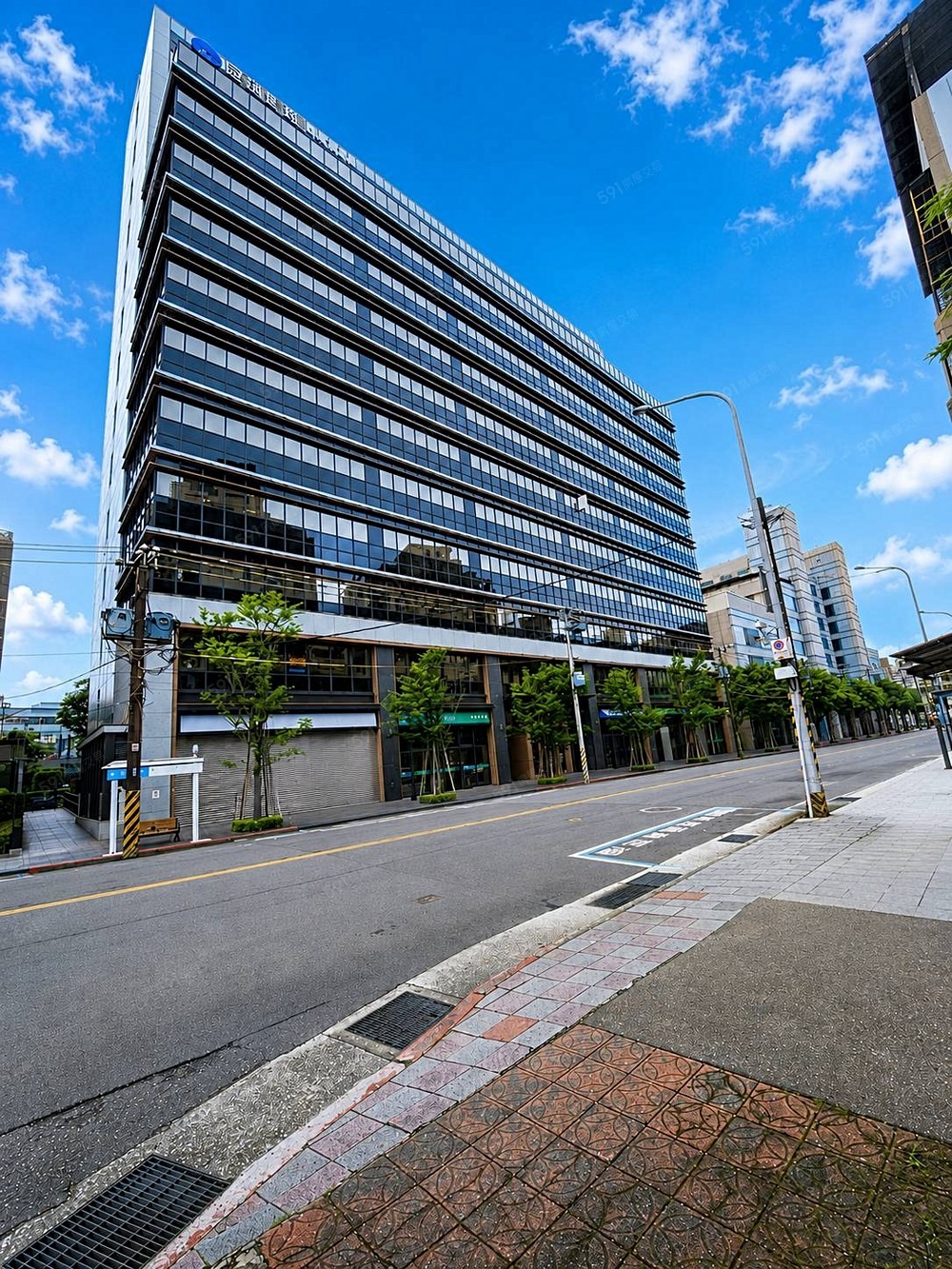 南港企業總部首選外觀圖-夢享家