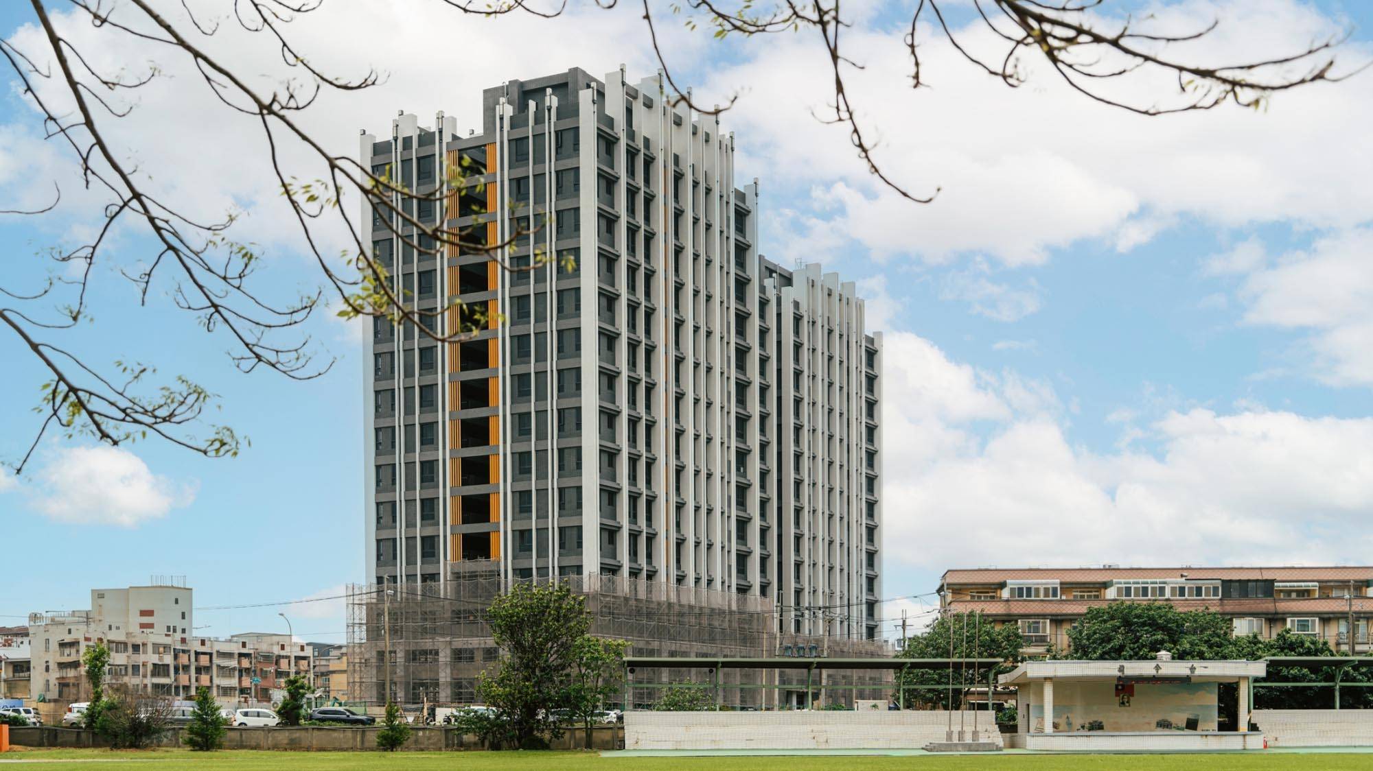 桃園觀音｜帝王德莊－德尊區｜2字頭買得到大社區豐富機能ｘ立即入住